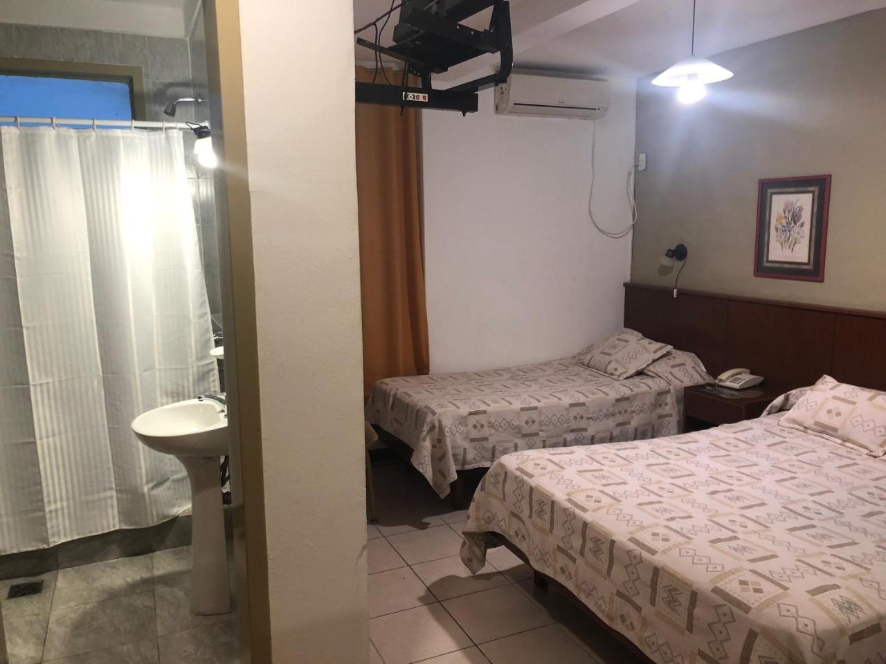 Dallas Hotel San Miguel de Tucumán Екстериор снимка